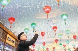 短視頻行業(yè)在中國(guó)迅速崛起＂中國(guó)風(fēng)＂吹向世界